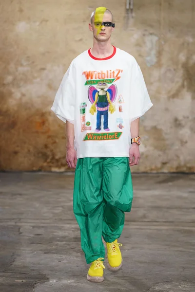 Look 21
